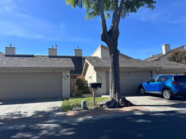 20624 Mapletree Pl, Cupertino, CA 95014