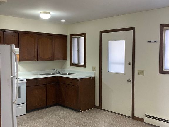 3rd image of 4519 12th Ave APT 6