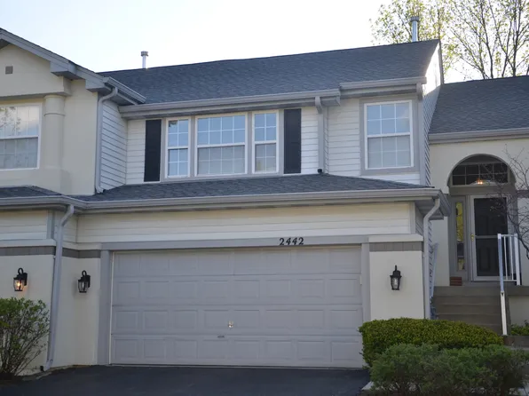 2442 Madiera Ln, Buffalo Grove, IL 60089