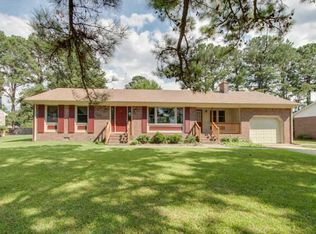 815 Arnold Palmer Dr, Portsmouth, VA 23701