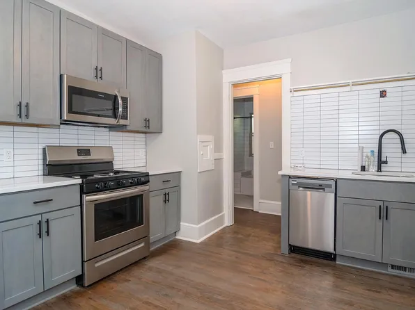 2182 N 51st St, Milwaukee, WI 53208