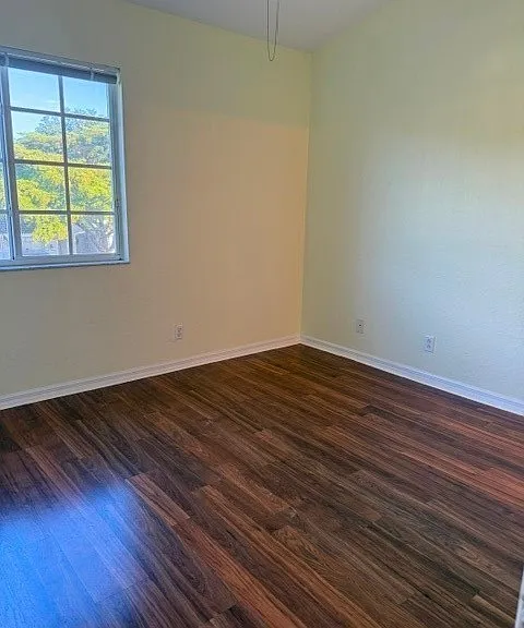 8271 Pacific Beach Dr — Photo 12
