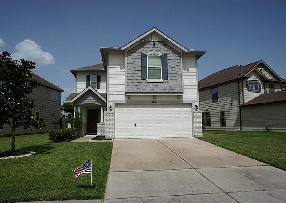 1st image of 18122 Rexine Ln