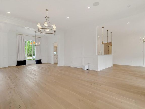 4th image of 101 Palmetto Ct