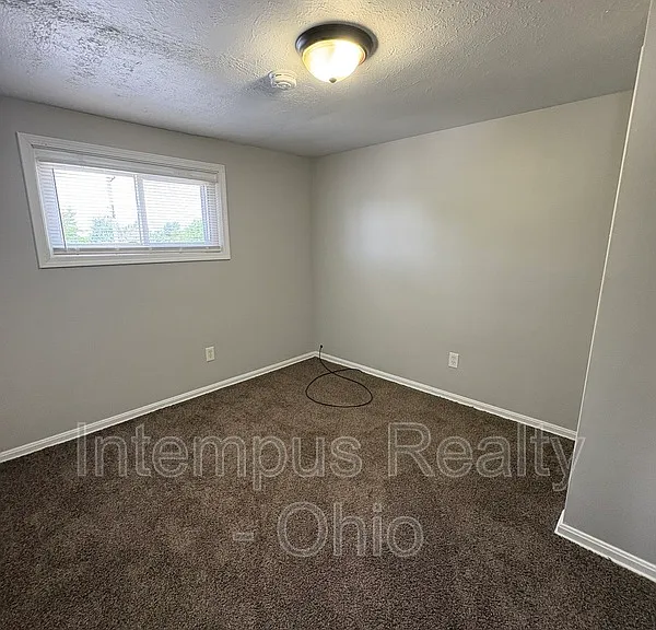 4106 E 153rd St — Photo 20
