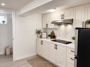 46 Shrewsbury Sq, Toronto, ON M1T 1L2