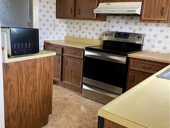 5th image of 115 Wildwood Dr