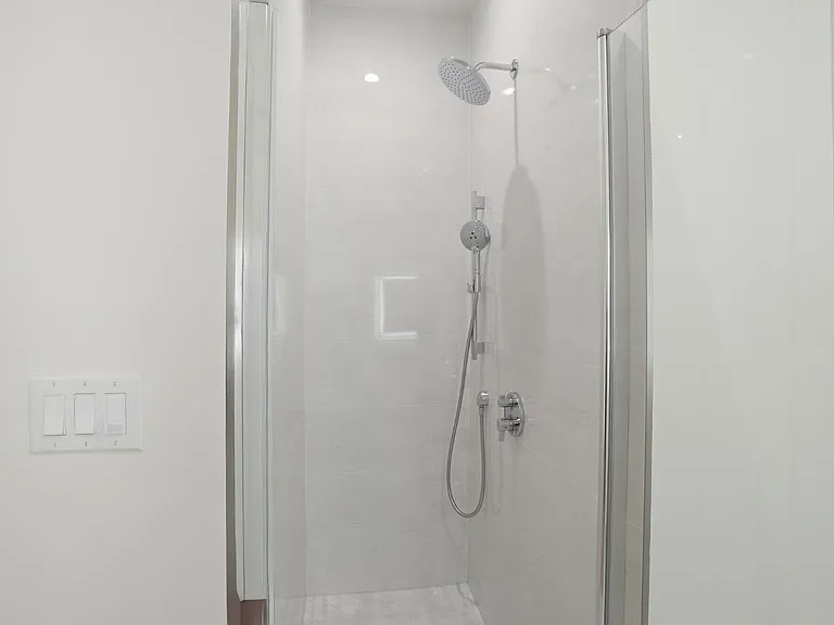 172 Bella Vista Ave #A — Photo 51