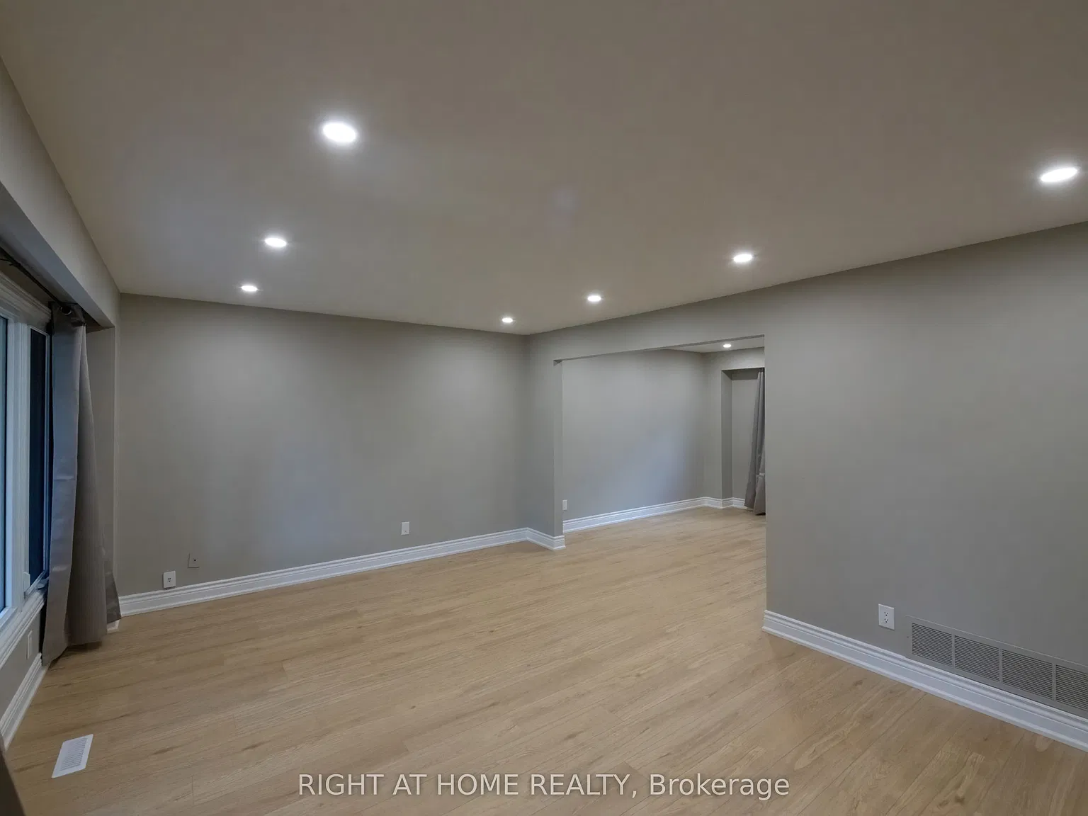 4 bed, $4,500 — Photo 3