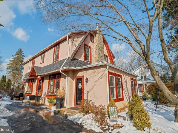 411 Yale Ave, Swarthmore, PA 19081
