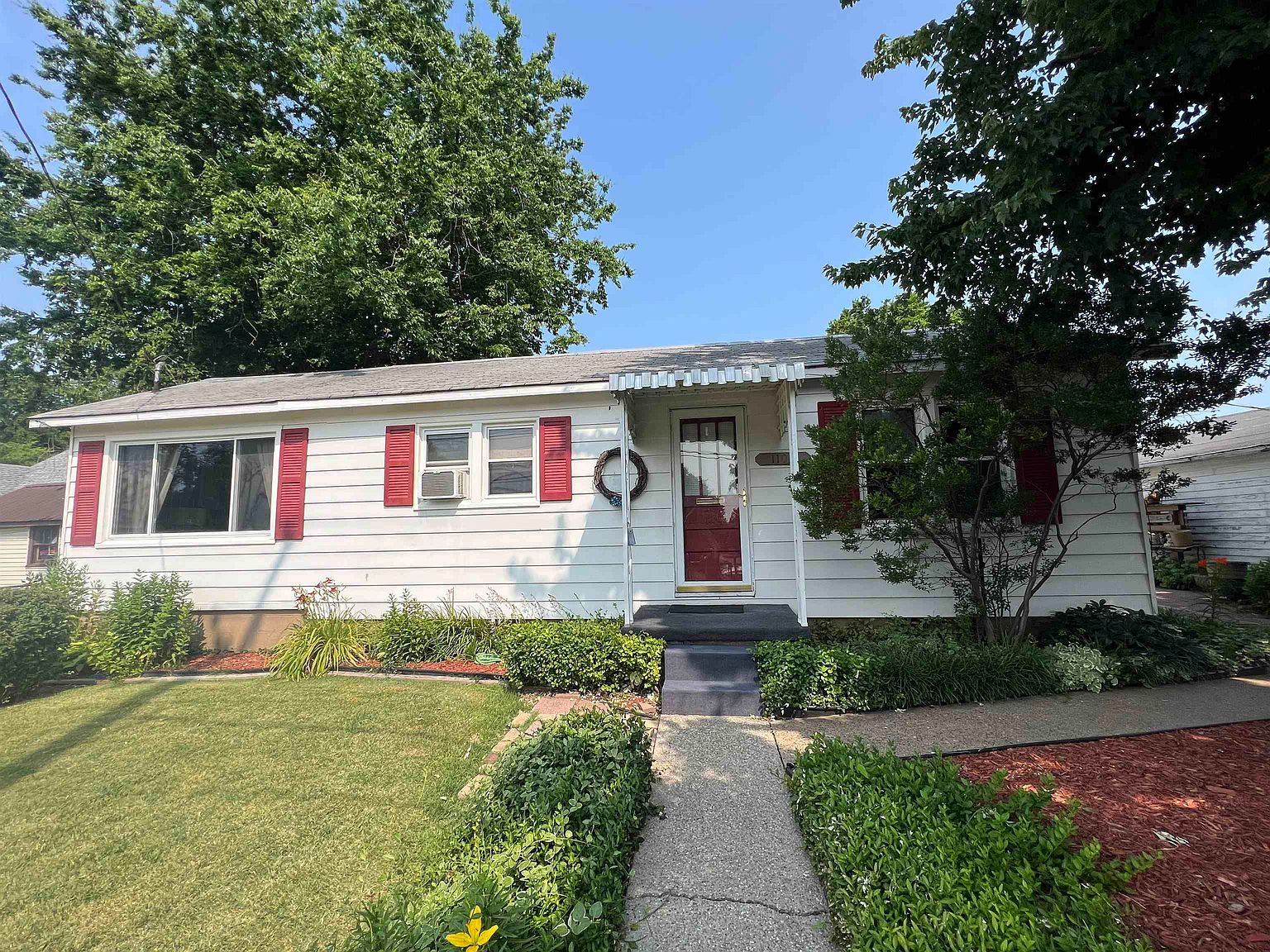 1105 Atkinson St, Henderson, KY 42420 Zillow