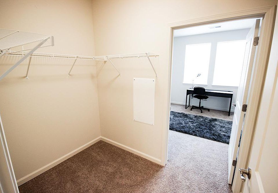 Ashford Park Apartments 1616 10th St Columbus IN Zillow