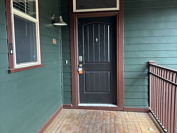 3rd image of 5565 Colonial Chatsworth Cir #5565