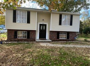 15816 Timberline Dr, South Chesterfield, VA 23834