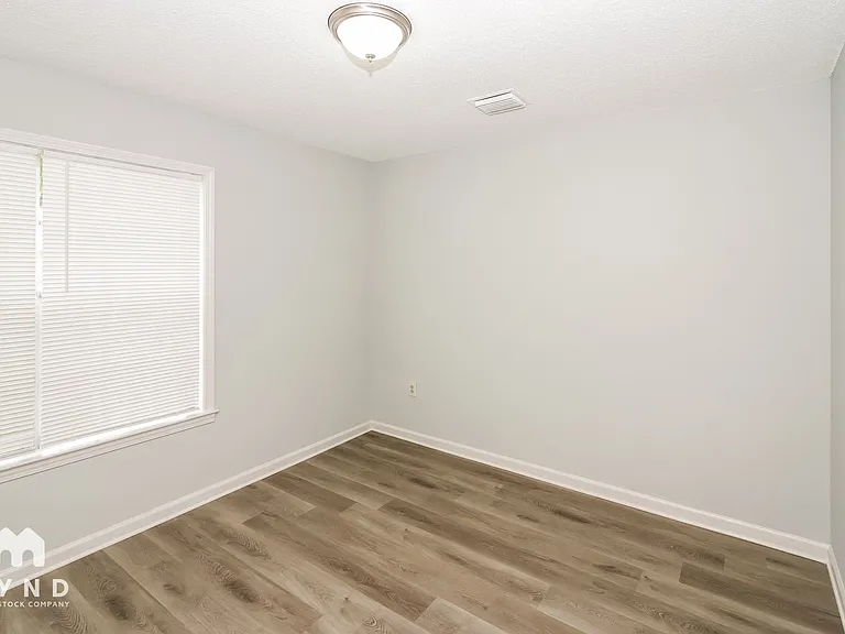 6868 Rockbrook Dr — Photo 13