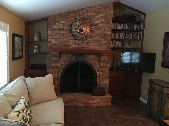 5th image of 6857 Goldenrod Dr NE