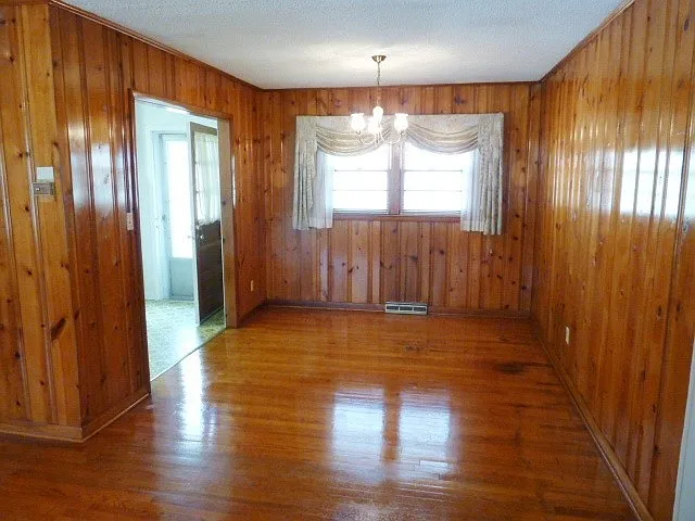 7306 Old Highway 86 — Photo 5