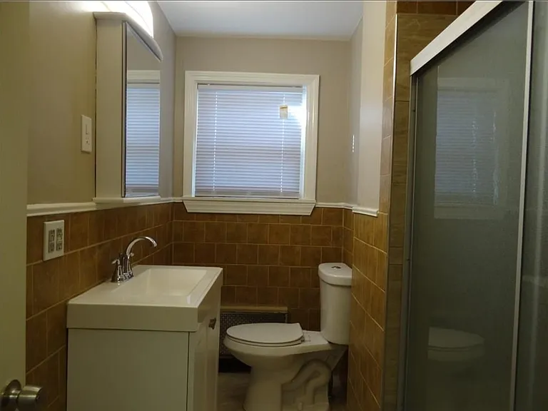 29 Windmill St #1 — Photo 10
