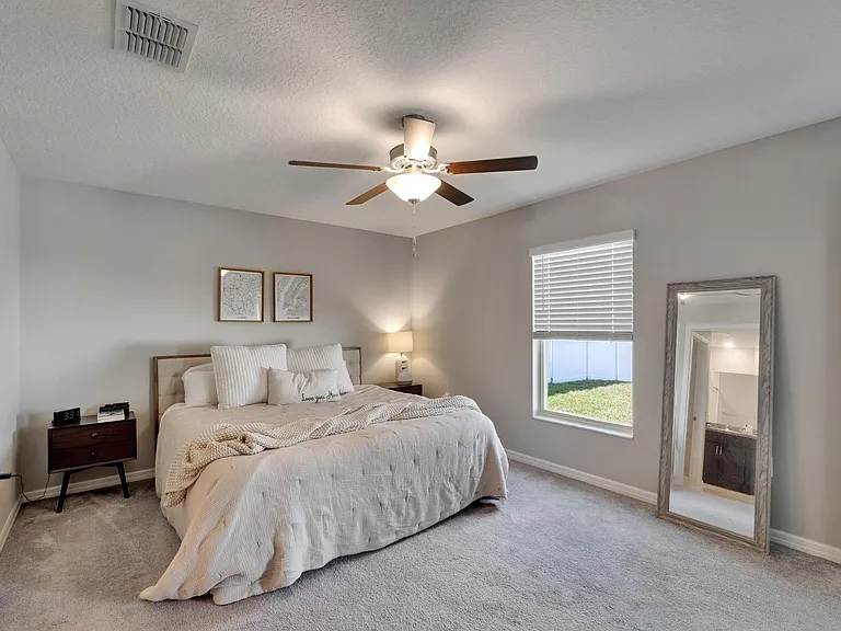 401 Royal Empress Dr — Photo 20