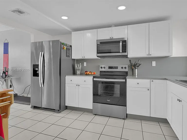 9177 Fontainebleau Blvd #3 — Photo 9