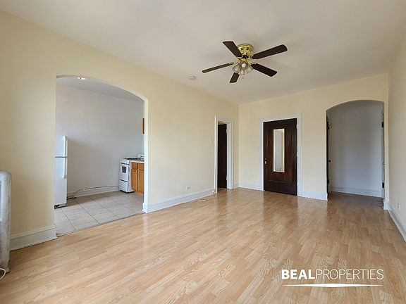 3rd image of 4851 N Damen Ave #4851312