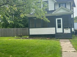 239 Ashland St S, Cambridge, MN 55008