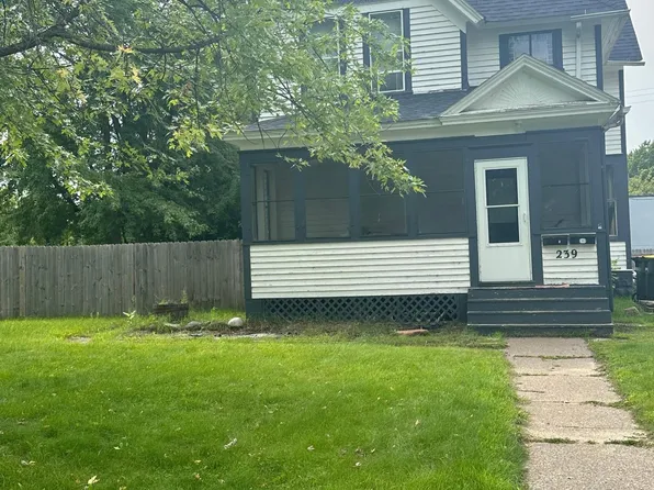 239 Ashland St S, Cambridge, MN 55008