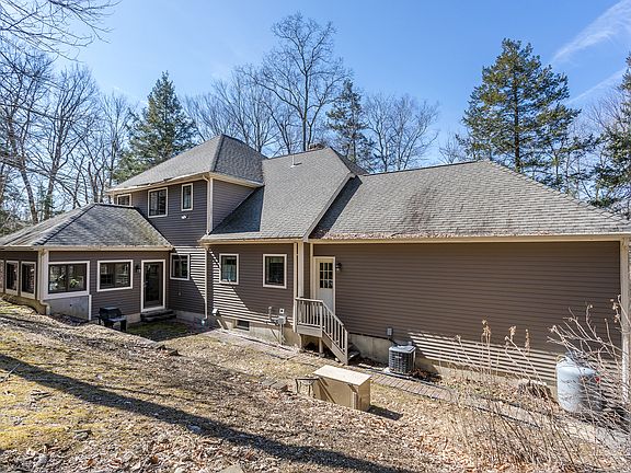 127 East Hyerdale Drive