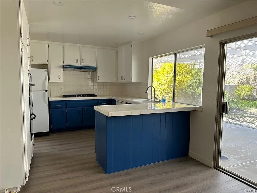 4 bed, 1780 sqft, $4,500 — Photo 1
