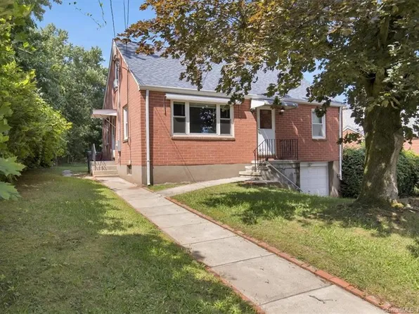 60 Cricket Drive, Meriden, CT 06450