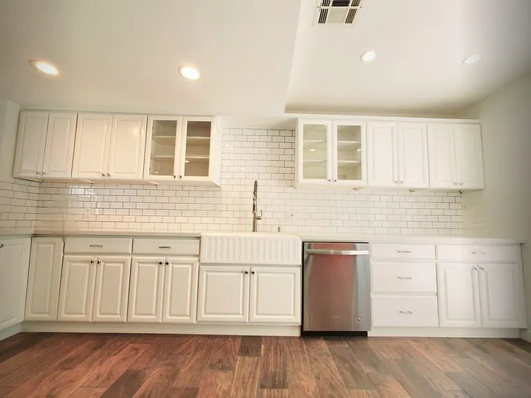 Kitchen cabinets