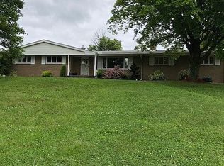 405 Frye Farm Rd, Greensburg, PA 15601