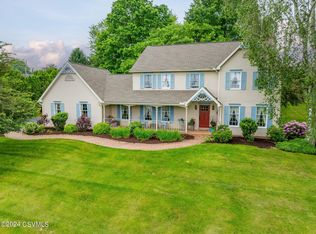 911 Cherry Hill Rd, Bloomsburg, PA 17815