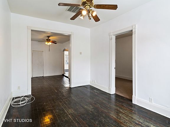 4th image of 3703 W Palmer St