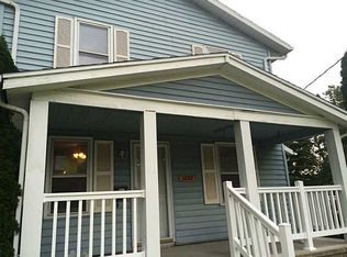 1202 36th St SE, Cedar Rapids, IA 52403