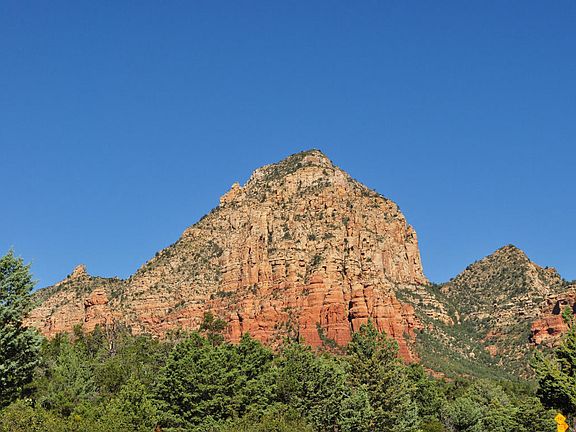 2nd image of 45 Sedona Heights Ln
