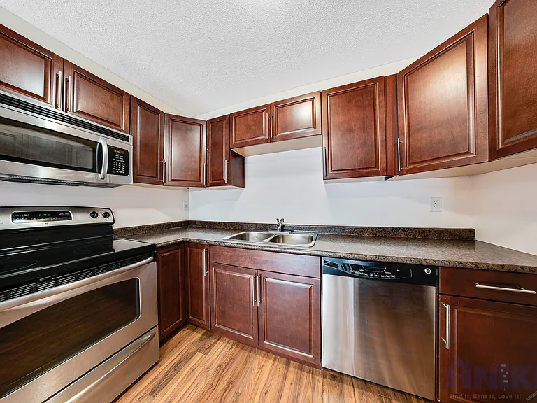 2112 Ste Cecilia Ave — Photo 2