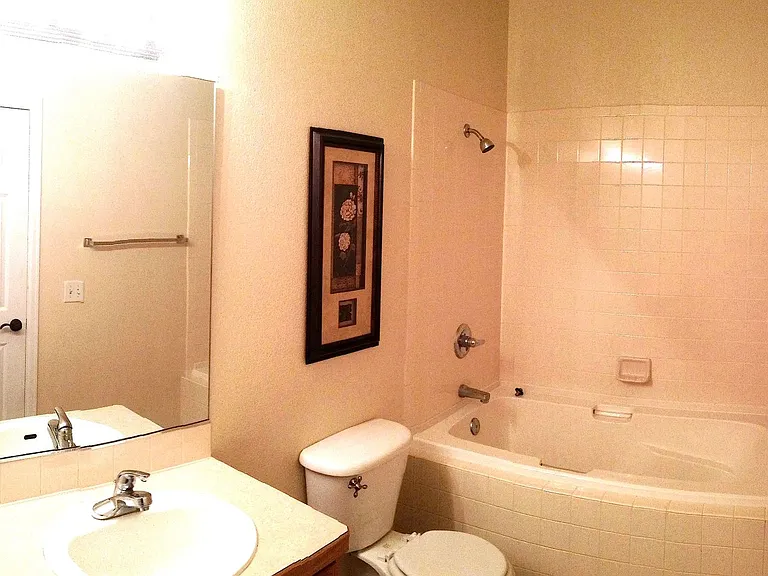 110 Beacon Way #5D — Photo 8