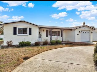 5226 Falcon Dr, Holiday, FL 34690