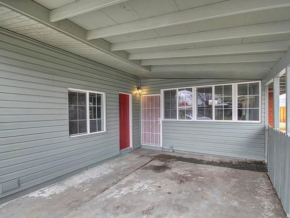 2nd image of 701 Fourness Dr