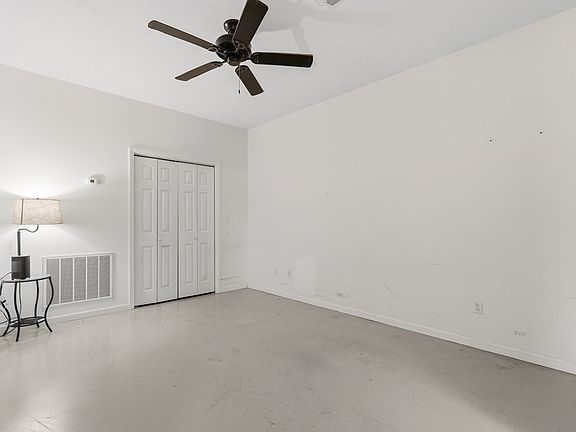 38th image of 6052 Morganton Rd
