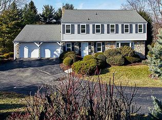 139 Pleasantview Dr, Mcmurray, PA