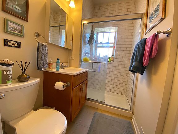 5th image of 4748 S Greenwood Ave APT 3E