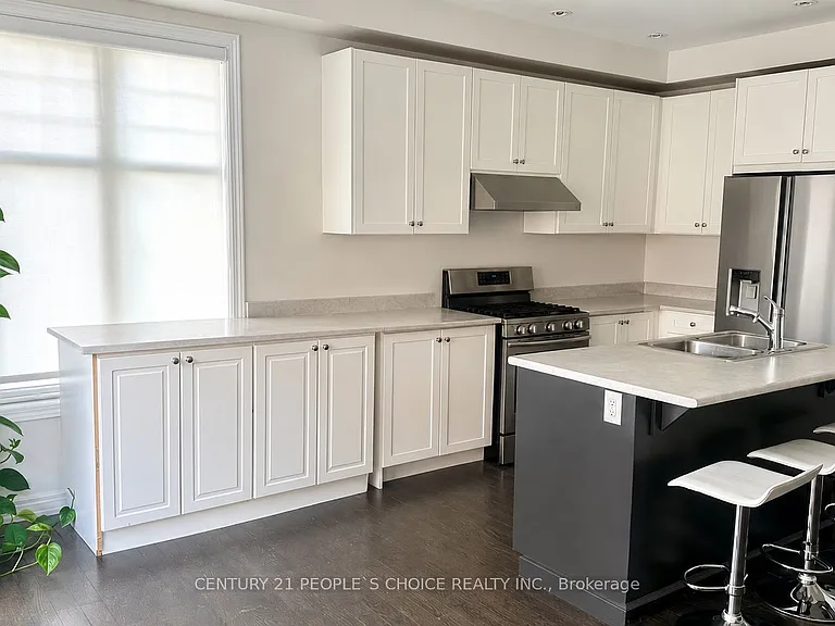 63 Borrelli Dr — Photo 4