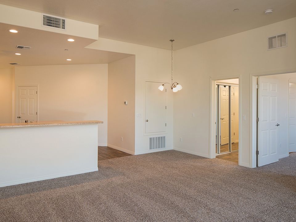 Dining Area/ Living Room