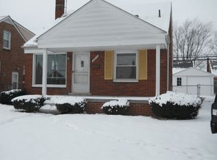 9814 Becker Ave, Allen Park, MI 48101