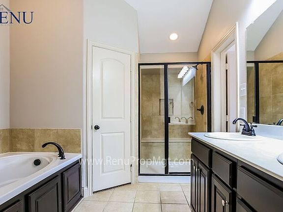 4th image of 1415 Reiger Dr