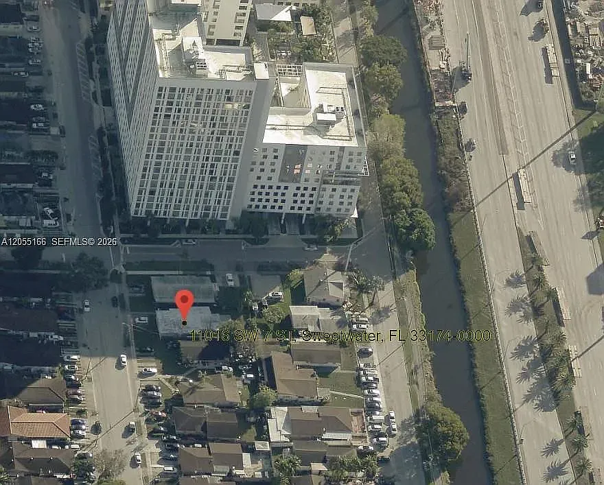 2 bed, $2,400 — Photo 3