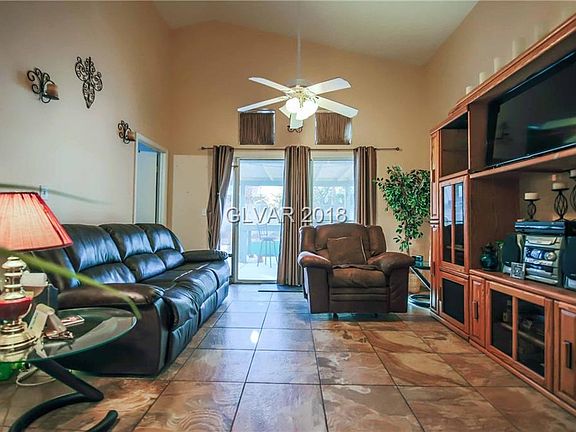 3rd image of 5825 Starfish Bay Ln