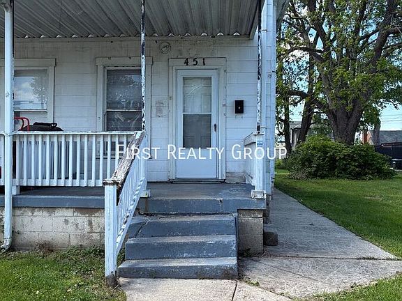 2nd image of 451 Hunter Ave